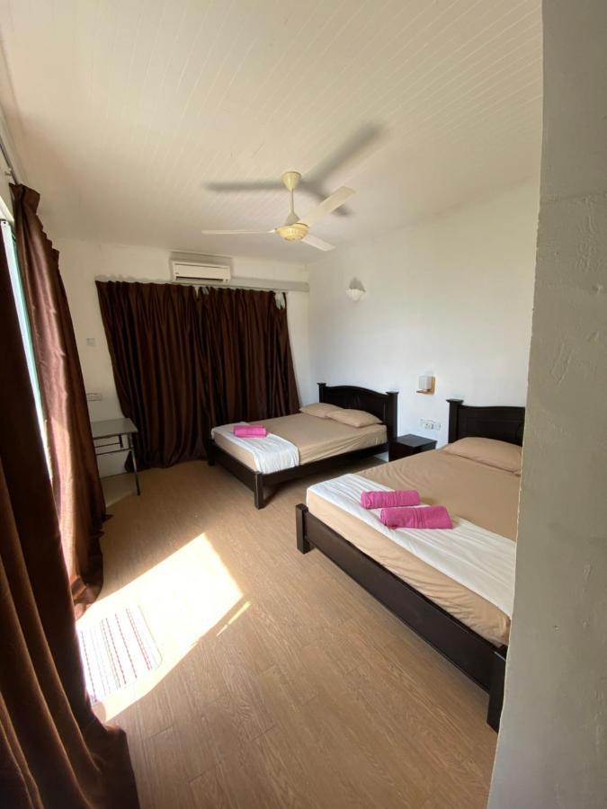 Empire Hotels & Resorts Kampong Pasir Hantu Екстериор снимка