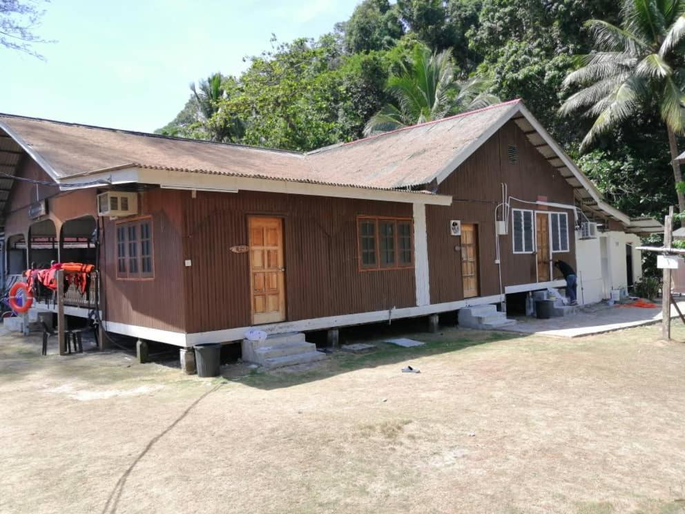 Empire Hotels & Resorts Kampong Pasir Hantu Екстериор снимка
